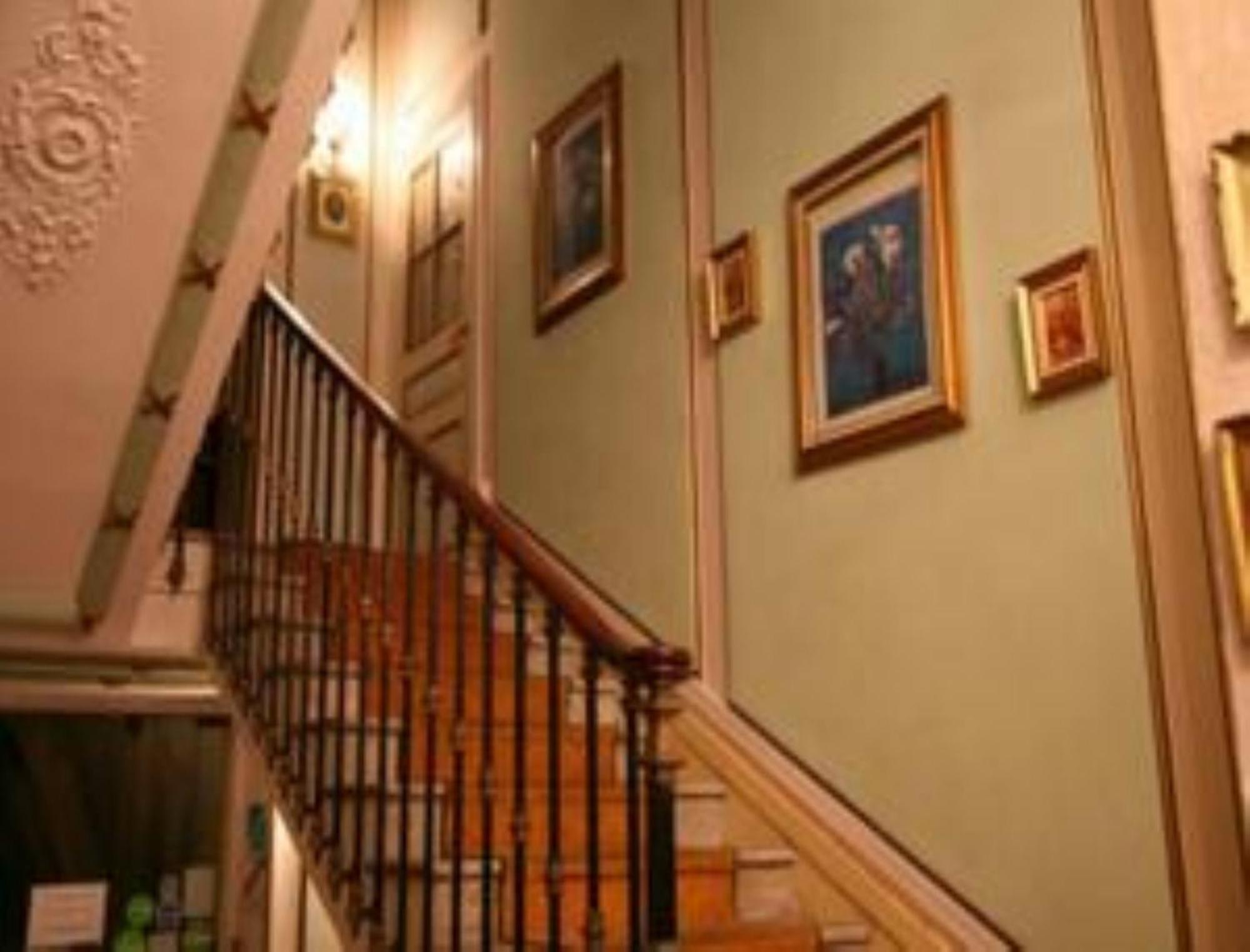 Hotel Eden